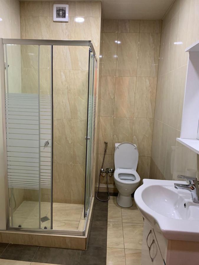 Apartment Three Bedroom In Saburtalo Tbilisi Exterior foto